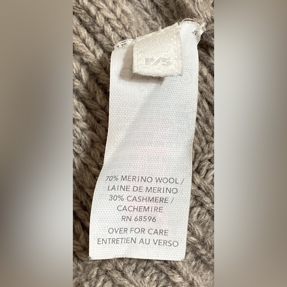 Donna Karan Wool/Cashmere Oversized Cardigan - Picture 9 of 10